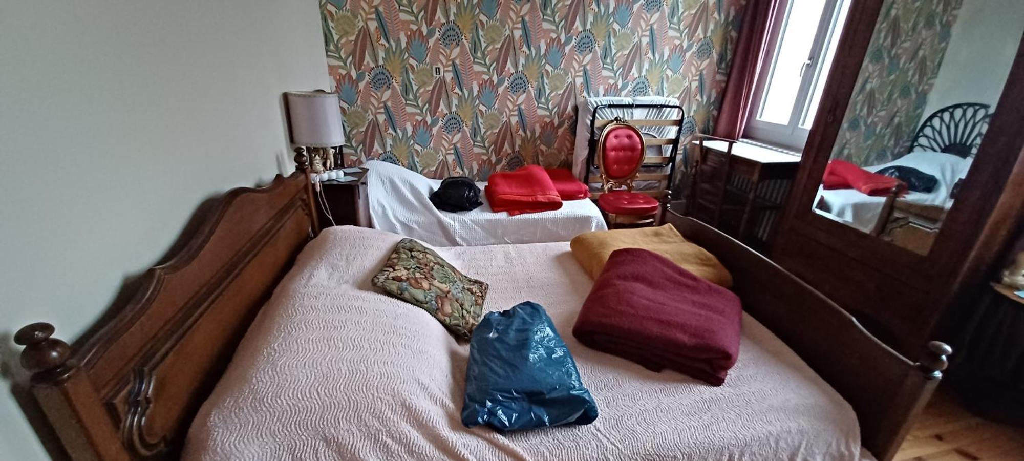 Chez Virginie - Chambre Du Bourg Лурд Екстериор снимка